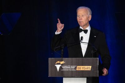 Past presidents have hit a financial windfall after leaving office. Biden is struggling to find work