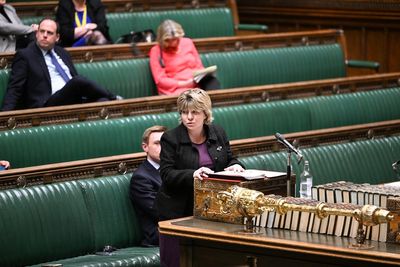 Former health minister defects to Reform