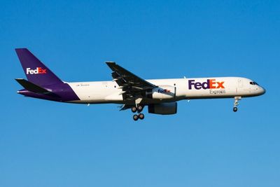 FedEx Gears Up For Q1 Print; Here Are The Recent Forecast Changes From Wall Street's Most Accurate Analysts