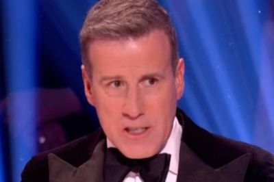 Strictly judge issues complaint over BBC show’s controversial voting format