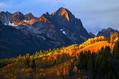 Six leaf-peeping US states you didn’t expect for stunning fall colors