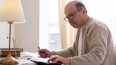 6 Ways Retiring Boomers Can Keep From Becoming Homeless