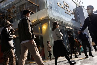 Amid Bustling Streets, Americans Carry Quiet Worries About The Economy