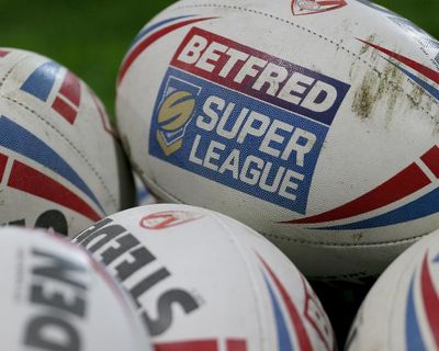 Super League faces 11th-hour challenge to ‘press pause button’ on expansion
