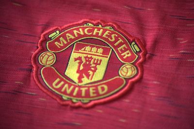 Manchester United CEO Vows Resilience After Club Lowers 2026 Revenue Outlook