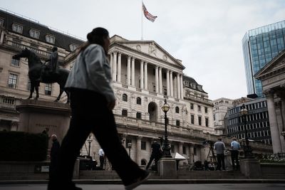 UK interest rates set to be held at 4% as inflation ‘uncomfortably high’