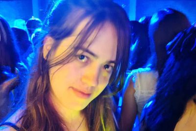 Neglect by ambulance workers contributed to girl’s death, coroner finds