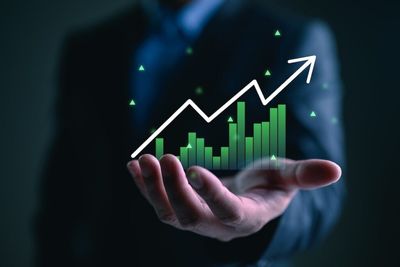 New Fortress Energy Stock Is Among Wednesday's Biggest Movers: What's Going On?