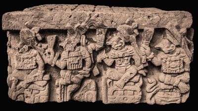 Anthropologist claims hand positions on 1,300-year-old Maya altar have a deeper meaning
