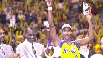 Longest Winning Streaks in WNBA History