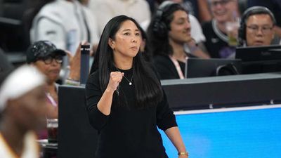 Valkyries' Natalie Nakase Wins Coach of the Year in Team's Inaugural Season