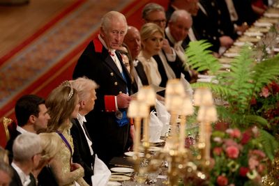 Moment Charles teases Trump about golf courses during state banquet