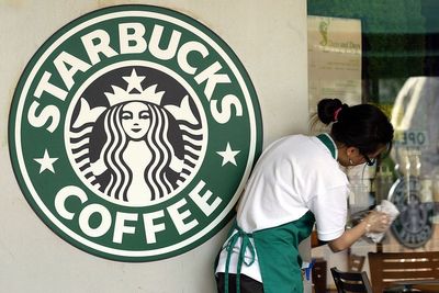 Starbucks staff are suing the coffee shop over its ‘tone deaf’ new dress code