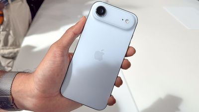 I have serious concerns about the iPhone Air's design — and these accessories are only making that worse