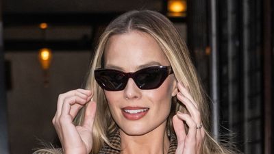 Jeans and blazer season is in full swing, and nobody does it better than Margot Robbie