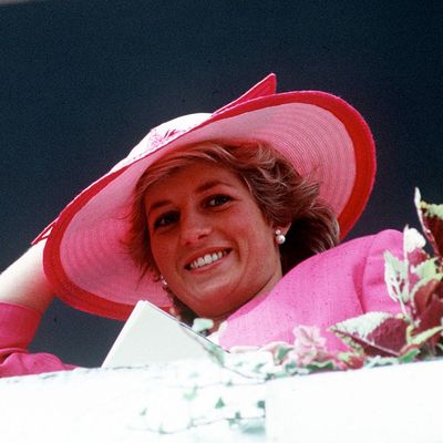 Royal Butler Says Princess Diana and Sarah Ferguson's Relationship "Disintegrated" After One Crucial Promise Was Broken