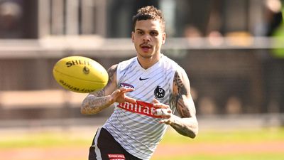 Magpies make brutal call on star for preliminary final