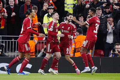 Thursday’s briefing: Liverpool leave it late again as Harry Kane downs Chelsea
