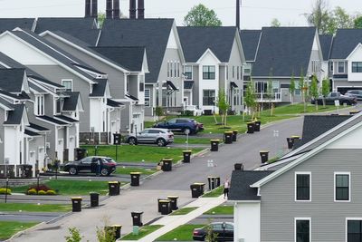 Will mortgage rates drop further after the Fed's rate cut? Not necessarily