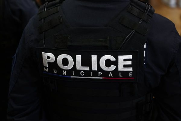 British woman 'raped by French police officer' while drunk and handcuffed in van near Marseille