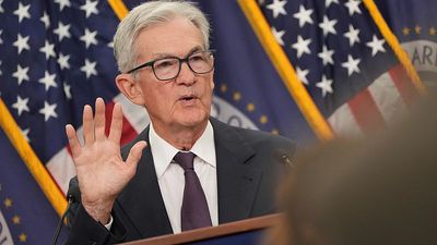 Euro holds at 4-year highs, European equities soar on Fed's dovish cut