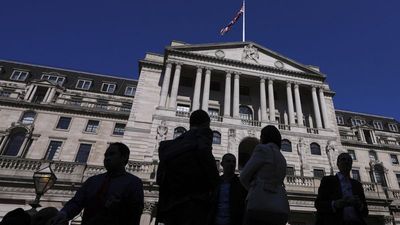 Bank of England holds main UK interest rate at 4% with inflation above target