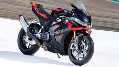 If You Ride a 2026 Aprilia V4, You Need To Know About This Rear Turn Signal Recall