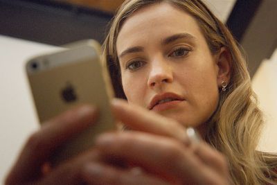 Swiped review – Lily James leads a girlboss Social Network that is half film, half Bumble advert