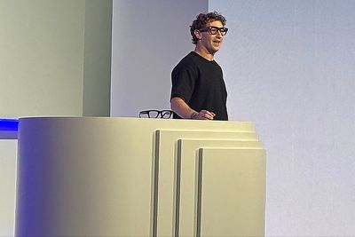 Where the heck are our smart glasses, Meta?