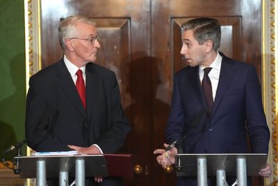 UK and Irish governments to publish framework on dealing with legacy of Troubles