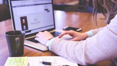 SMBs are turning to AI to solve their problems - but many are still cautious to go all-in