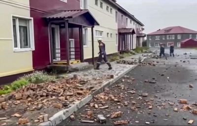 Magnitude 7.8 quake shakes Russia’s Far East region, prompts tsunami alert