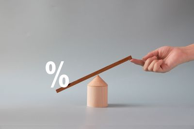Falling Interest Rates: What They Mean for Homeowners, Savers and Investors