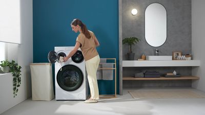 This is the weirdest washing machine I've ever seen, but it solves a major problem