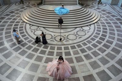 San Francisco's City Hall becomes a dream destination for quinceañera photos