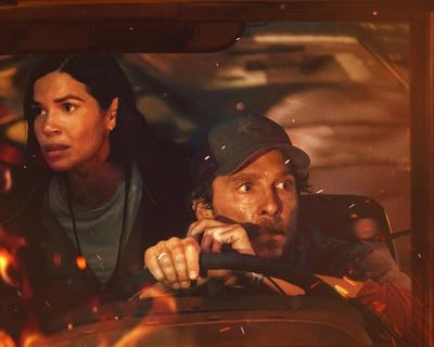 The Lost Bus review – Matthew McConaughey and America Ferrera in dynamic real-life blaze-escape movie