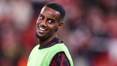 ‘Our Feeling Was’—Liverpool Chairman Explains Alexander Isak Signing After Hugo Ekitike Deal