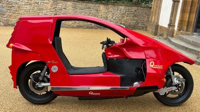 This Crazy Enclosed Motorbike Is Totally What Wallace and Gromit Would Ride