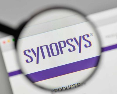 Cathie Wood Just Bought the Dip in Synopsys Stock. Should You?