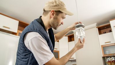 I Asked ChatGPT What Home Sellers Should Do Before Listing This Fall: Here Are the Top 5 Tips