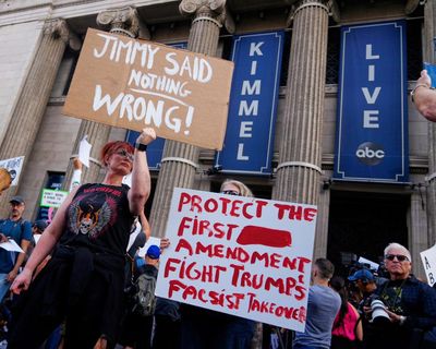 The Guide #209: Jon Stewart, Jimmy Kimmel and the battle for the future of late-night TV