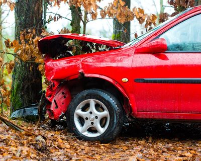 Car insurers to pay 270,000 drivers share of £200m compensation