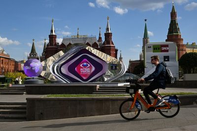 Russia brings back Soviet-era international singing contest to rival Eurovision