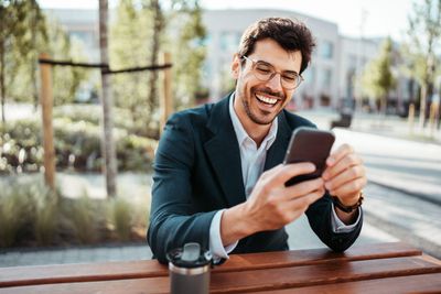 As Gen Z hunts for career fire starters, these are the best MBA programs landing grads $150K+ jobs in tech and consulting