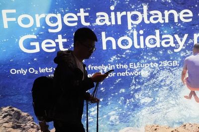 Strike action averted as airport employer offers staff improved pay deal