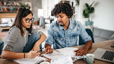 With 2026 Coming Fast, Here’s What You’ll Want To Do With Your Money Before Year-End