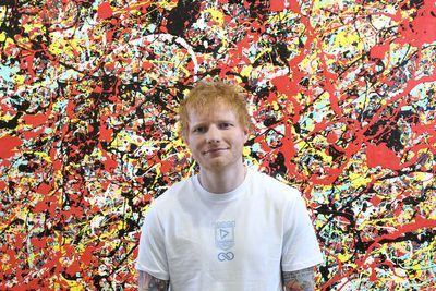 Ed Sheeran scores ninth number one album with Play