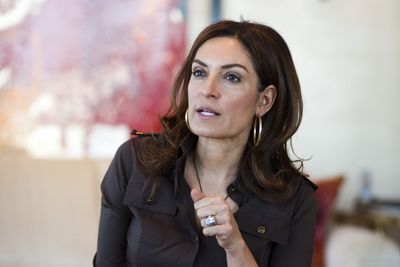 Suzy Welch says Gen Z and millennials are burnt out because older generations worked just as hard, but they 'had hope'