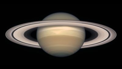 Saturn will be at its biggest and brightest on Sept. 21 — here's how to see it
