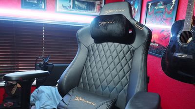 E-WIN Flash XL Gaming Chair review (2025) — A pricy option for people who want to go heavy-duty premium